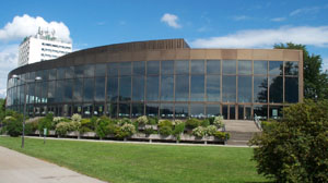 Photo of the Brucknerhaus in Linz.