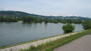 Photo of the River Danube in Linz.